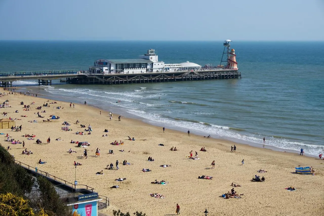 Apartmán Pearl Penthouse - 1 Minute From 02 Academy - Free Parking - 5 Minutes From The Beach - Fast Wi-Fi - Smart Tv Bournemouth